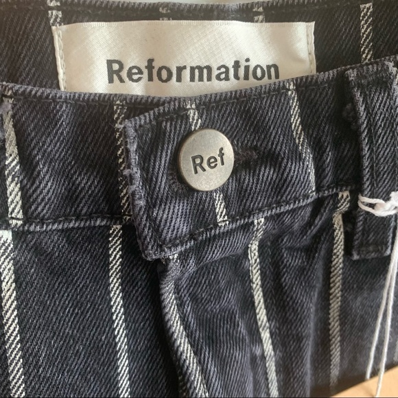 NWT Reformation Perry Jean Short High Waist Black and White Striped Size 24 - Picture 6 of 11